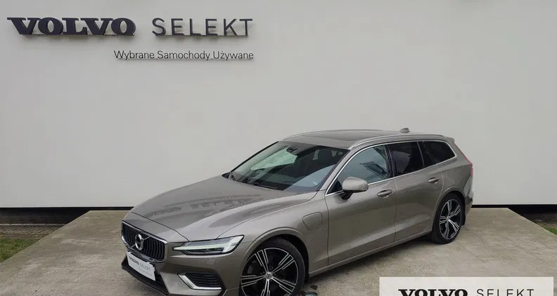 volvo zachodniopomorskie Volvo V60 cena 174900 przebieg: 92665, rok produkcji 2021 z Sulmierzyce